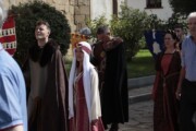 La regina Munia apre la processione dei nobili per le vie del paese