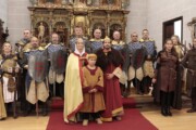 La corte reale posa dopo la cerimonia del Cammino di Santiago